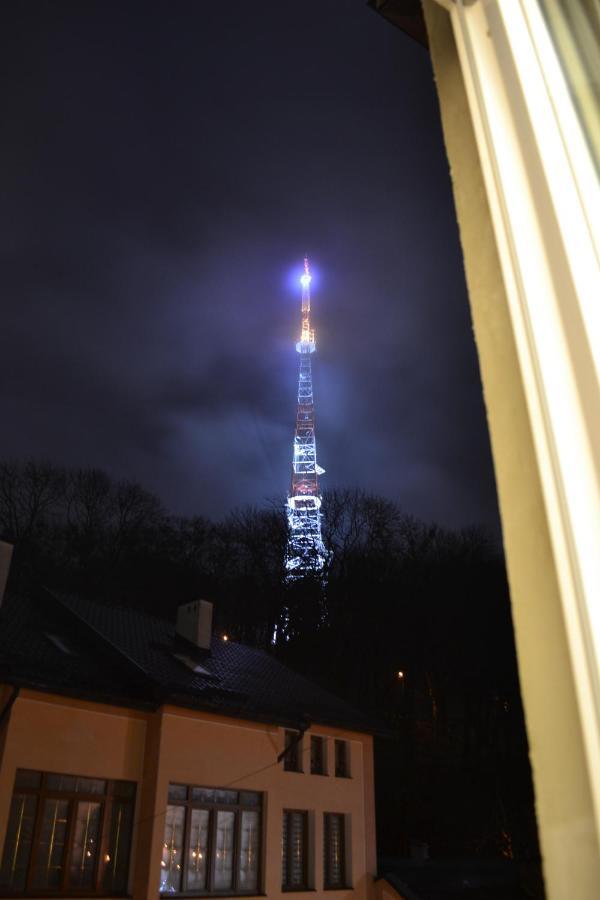 High Castle Park View Studio Lviv Exterior photo